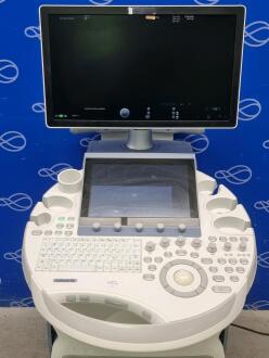 GE Voluson E8 BT21 Ultrasound System - 4