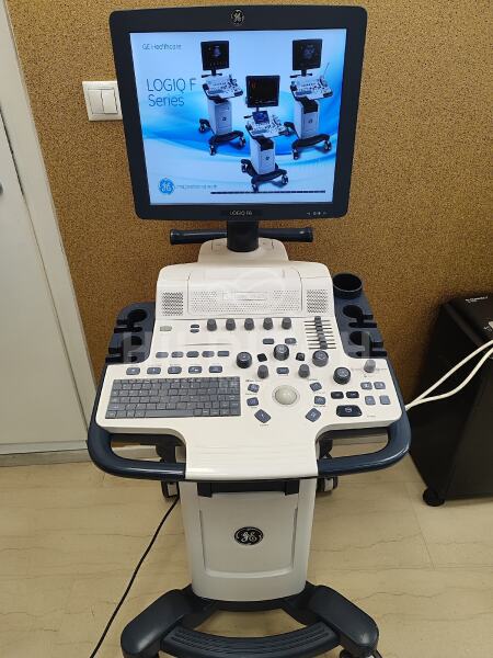 GE Logiq F6 Ultrasound *10% BUYER PREMIUM*