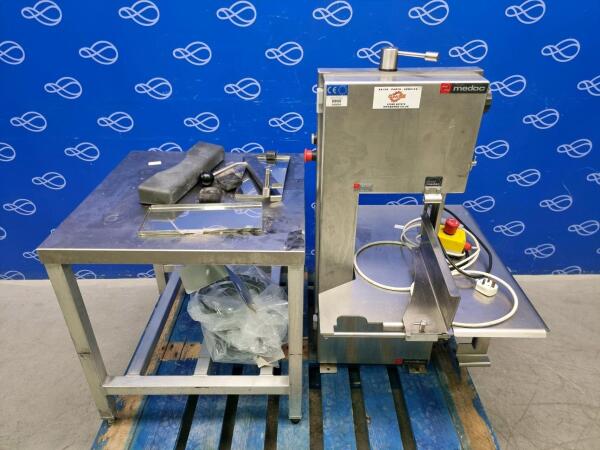 Medoc BG 250 Pathology Saw & Table
