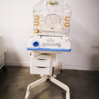 Draeger Isolette C2000 Incubator - 4