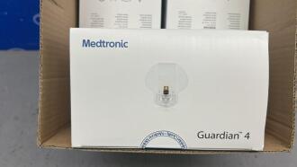 8 x Medtronic Guardian 4 Glucose Meters - Boxed as new - 2