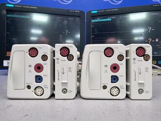 2 x Philips IntelliVue MX700 Patient Monitor - 2