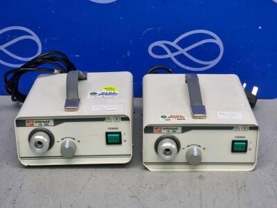 2 x Entermed HL 150 Light Source
