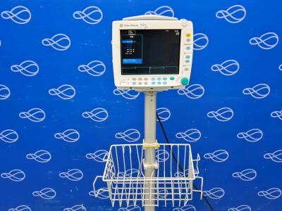 GE Datex-Ohmeda S/5 F-FM-00 Patient Monitor on Rollstand