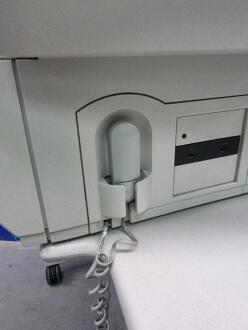 Zeiss Humphrey Field Analyser 740i on Table - 4