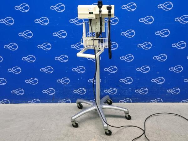 Welch Allyn ENT Diagnostic Set on Rollstand
