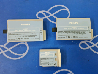 Philips IntelliVue MP30 Patient Monitor on Rollstand - 4