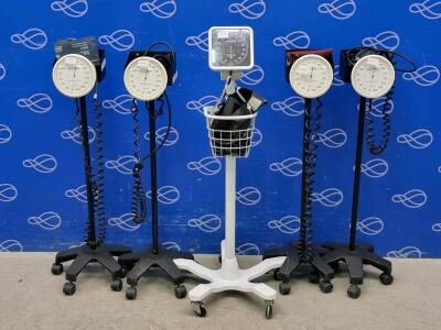 4 x Accoson Sphygmomanometer and 1 x Welch Allyn Sphygmomanometer