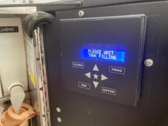 Coffetek Vitro Espresso Single Counter Top Coffee Vending Machine - 4