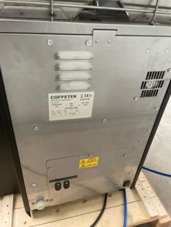 Coffetek Vitro Espresso Single Counter Top Coffee Vending Machine - 7