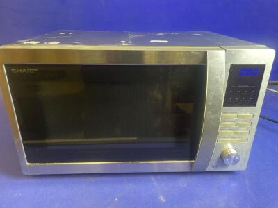 Sharp R-322STM Microwave