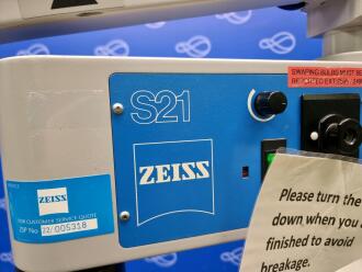 Carl Zeiss OPMI 111 Operating Microscope on S21 Base - 5