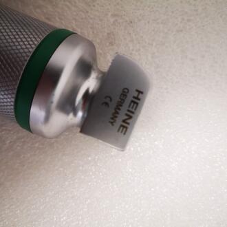 2x Heine Laryngoscope Handle Sets - 6