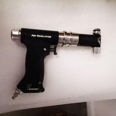 2x Synthes Air Oscillator Handpiece