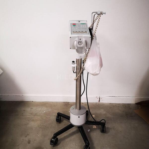 Medtron Injektron82 HP Contrast Injector