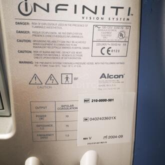 Alcon Infiniti Phaco System - 3