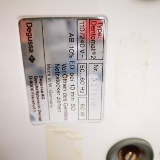 Degussa Dentomat 2 Dental Amalgamator - 2