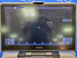 GE Vivid iq Portable Ultrasound on Trolley - 5