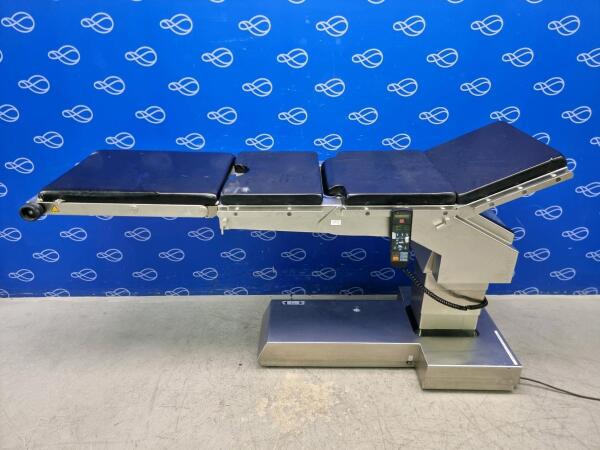 Schaerer Axis 400 Operating Table
