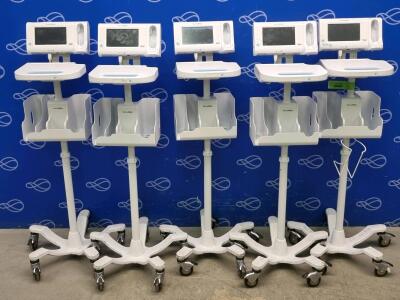 5 x Welch Allyn 75ME Connex Monitor and Welch Allyn 7000-APM Accessory Power Management Unit on Rollstand