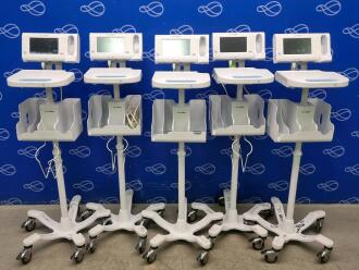 5 x Welch Allyn 75ME Connex Monitor and Welch Allyn 7000-APM Accessory Power Management Unit on Rollstand