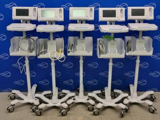 5 x Welch Allyn 75ME Connex Monitor and Welch Allyn 7000-APM Accessory Power Management Unit on Rollstand