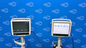 2 x GE Carescape B450 Patient Monitors on Rollstands - 2