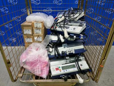 10 x CareFusion/Cardinal Health IVAC PCAM Syringe Pump & Assorted Accessories