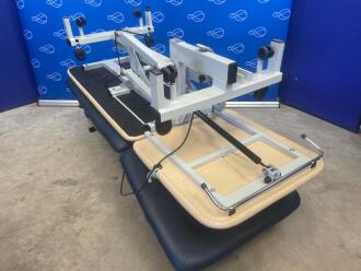 Plinth Medical Electric & Huntleigh Akron Hydraulic 2-Section couches - 3