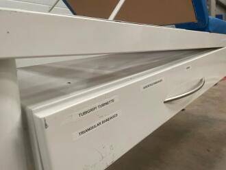 Static 2-Drawer Manually Adjusted Patient Couch - Unbranded - 2