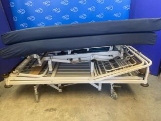 2 x Nesbit Evans Hydraulic Patient Beds - 2