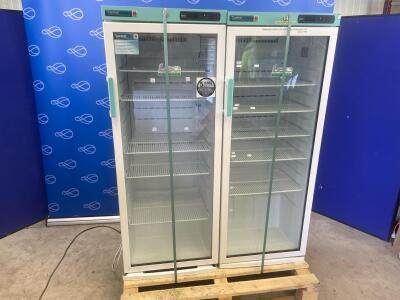 2 x LEC PGRC273UK Upright Refrigerators