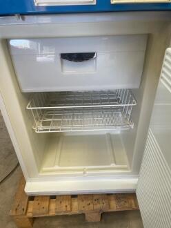 Labcold RVPF07343 Blood Bank Freezer - 3