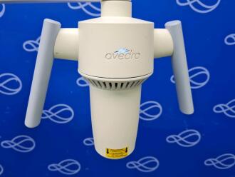 Avedro KXL Corneal Cross-Linking System - 4