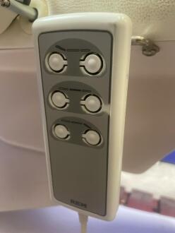 REM Excel 3 Motor Electric Therapy Couch - 3