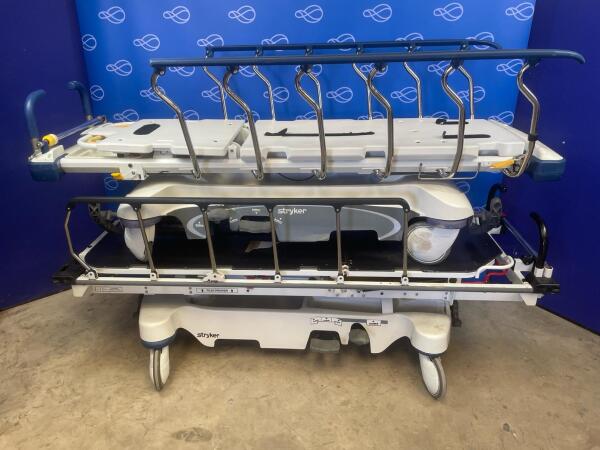 Stryker 1105 5th Wheel & 1037 Stretcher Trolleys