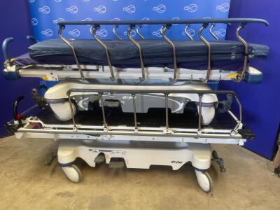 Stryker 1105 5th Wheel & 1037 Stretcher Trolleys