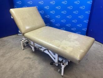 Nesbit Evans 2-Section Hydraulic Couch - 2