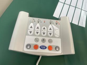 Accora Proxima & Park House Healthcare Electric Patient Beds - 4