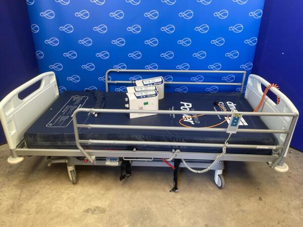 Arjo Huntleigh Enterprise 3000 Electric Patient Bed