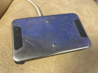 Plinth 2000 3-Section Electric Patient Couch - 2