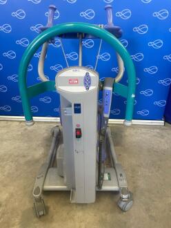 Arjo Sara Plus Sit-To-Stand Patient Hoist - 2