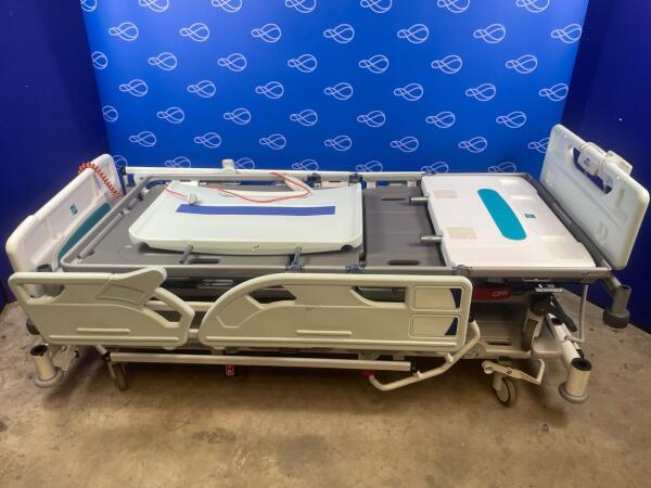 1 x Huntleigh Enterprise 5000 & 1 x Sidhil Innov8 Electric Patient Beds