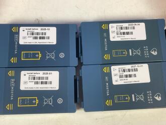 4 x Philips HS1 Defibrillators - 2