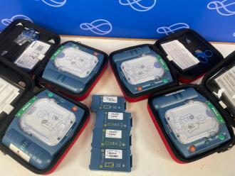 4 x Philips HS1 Defibrillators