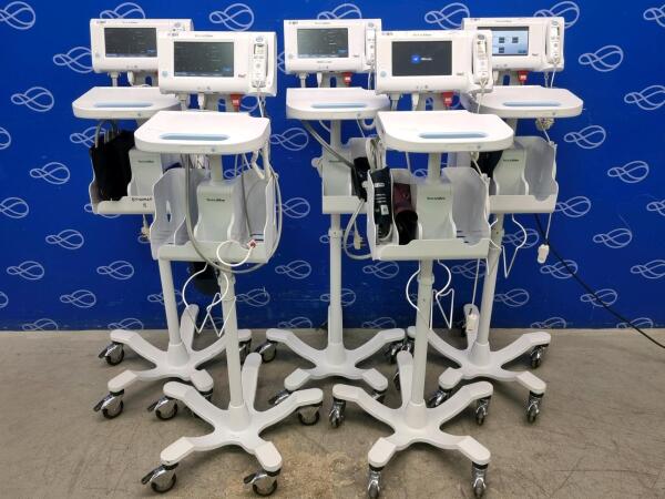 5 x Welch Allyn 75ME Connex Monitor and Welch Allyn 7000-APM Accessory Power Management Unit on Rollstand