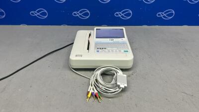 Fukuda CardioMax 4 FX-8400 ECG Recorder