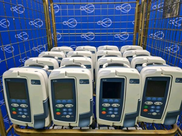 16 x BD Alaris GP Guardrails Plus Infusion Pump