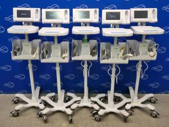 5 x Welch Allyn 75ME Connex Monitor and Welch Allyn 7000-APM Accessory Power Management Unit on Rollstand