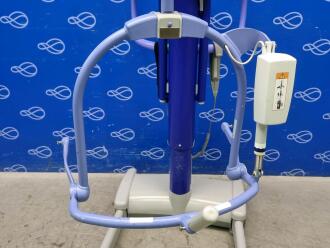 Arjo Huntleigh Maxi Move Hoist - 3